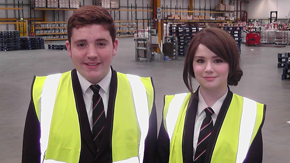 Business students learn from supermarket sweep